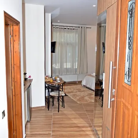 Kleodora Apartments Arachova Exterior photo