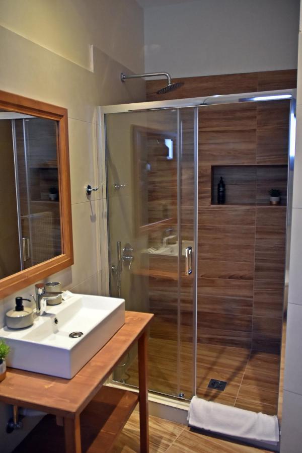 Kleodora Apartment